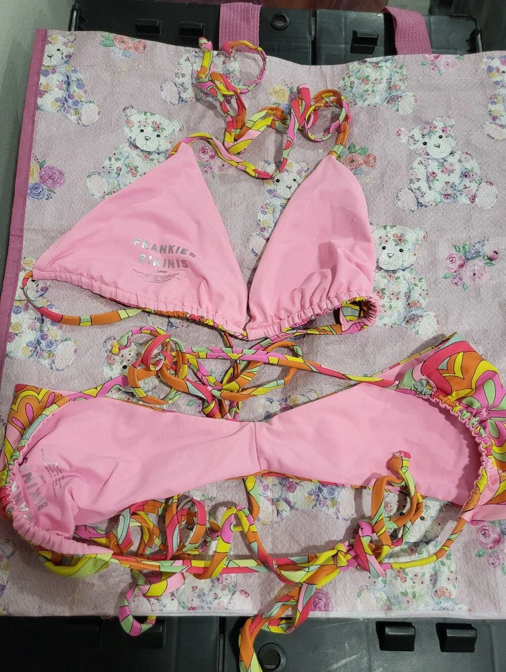 NWOT Frankie's Bikinis Pink Retro Swirl Set - Size Large